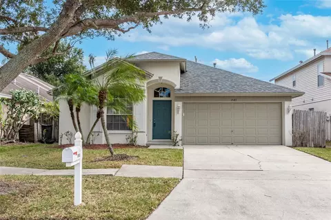 1547 Scotch Pine Dr, Brandon, FL 33511