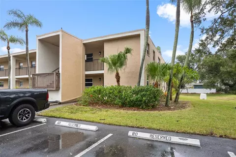 12300 Park Blvd #112, Seminole, FL 33772