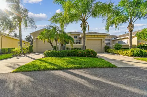 2228 Sifield Greens Way #27, Sun City Center, FL 33573
