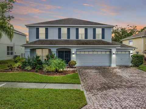29728 Cedar Waxwing Dr, Wesley Chapel, FL 33545