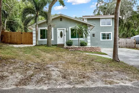 51 Burton Pl, Tarpon Springs, FL 34688