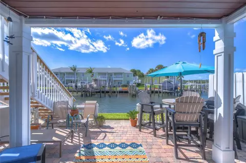 5177 Salmon Dr SE #B, Saint Petersburg, FL 33705