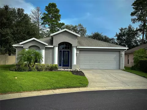 7717 Prospect Hill Cir, New Port Richey, FL 34654