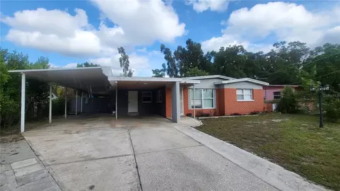 10933 N Lantana Ave, Tampa, FL 33612