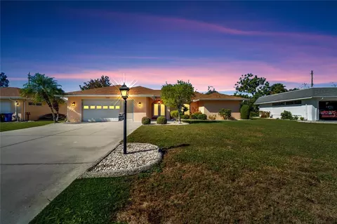 1238 W Del Webb Blvd, Sun City Center, FL 33573