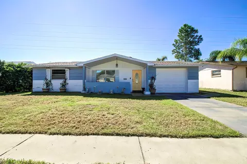 5906 Elena Dr, Holiday, FL 34690