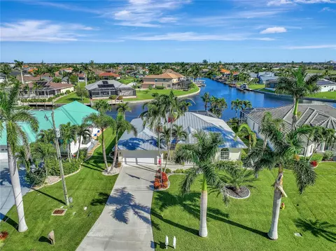 2205 SW 43rd Ln, Cape Coral, FL 33914