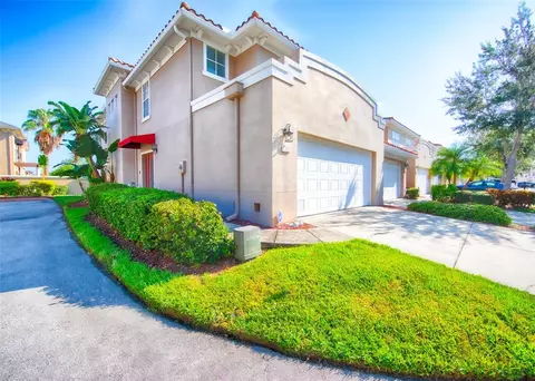288 Valencia Cir, Saint Petersburg, FL 33716