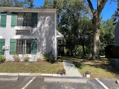 3308 Laurel View Dr, Brandon, FL 33511