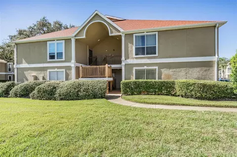 9481 Highland Oak Dr #702, Tampa, FL 33647