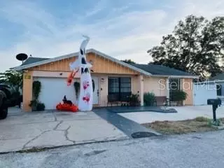 9216 Roundwood Ct, Tampa, FL 33615