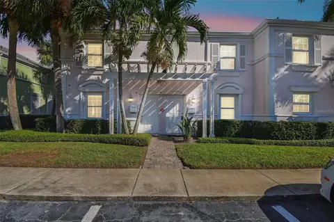 5124 Coquina Key Dr SE, Saint Petersburg, FL 33705