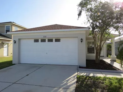 8114 Canterbury Lake Blvd, Tampa, FL 33619