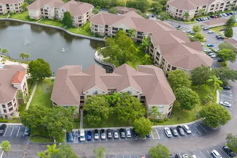 1640 Villa Capri Cir #210, Odessa, FL 33556