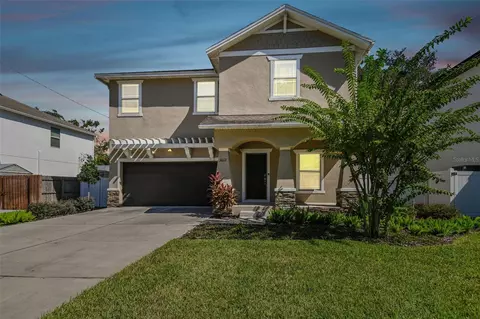 3612 E Royal Palm Cir, Tampa, FL 33629