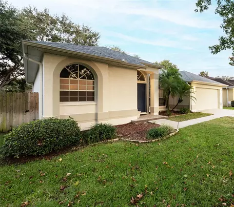 16611 Meadow Grove St, Tampa, FL 33624