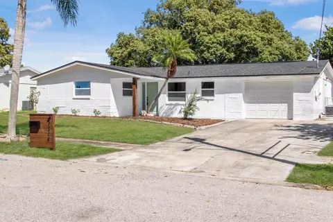 1514 Linstock Dr, Holiday, FL 34690