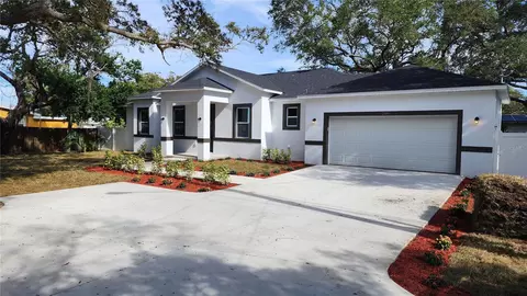 2306 Williams Dr, Seminole, FL 33778