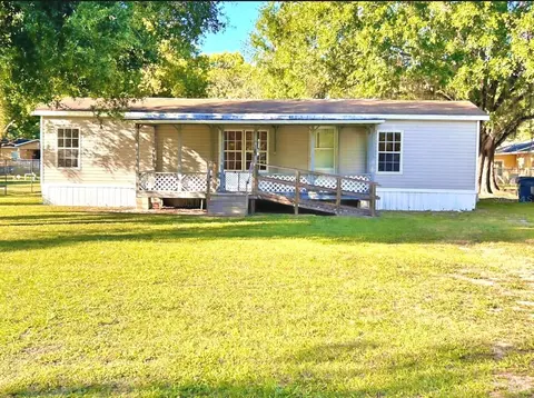131 5th St E, Winter Haven, FL 33880