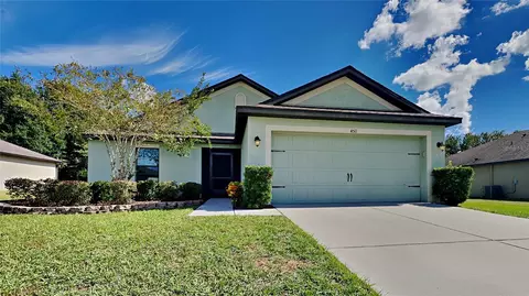 4511 Barbuda Dr, Tavares, FL 32778