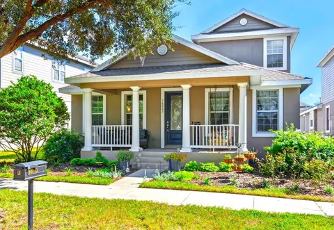 16003 Loneoak View Dr, Lithia, FL 33547