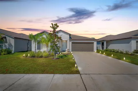 5312 Amaryllis Garden St, Apollo Beach, FL 33572