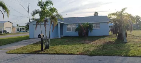 13934 Barnard Ave, Hudson, FL 34667