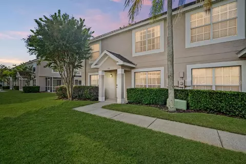 320 Kensington Lake Cir, Brandon, FL 33511