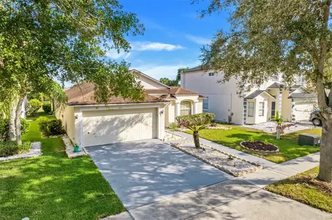 105 Harwood Cir, Kissimmee, FL 34744