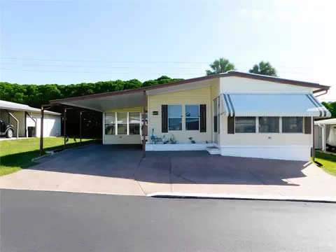 7130 El Meyers St, Zephyrhills, FL 33541