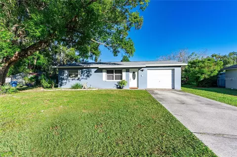 38315 South Ave, Zephyrhills, FL 33542