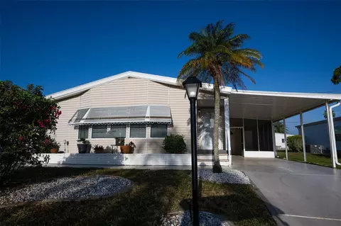 220 Hibisco Dr, North Port, FL 34287