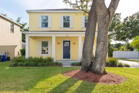 608 Clarendon St, Oldsmar, FL 34677