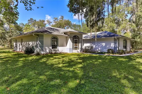 9640 W Edgar Earl Loop, Crystal River, FL 34428