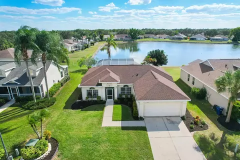 4222 Kingsfield Dr, Parrish, FL 34219