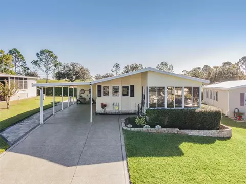 37708 Neukom Ave, Zephyrhills, FL 33541