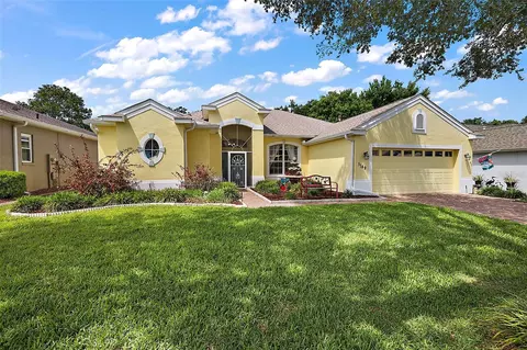 5149 Aurora Dr, Leesburg, FL 34748
