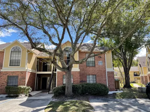 8723 Fancy Finch Dr #203, Tampa, FL 33614