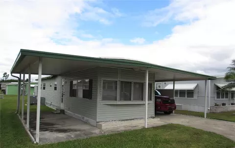 37057 Lois Ave, Zephyrhills, FL 33542