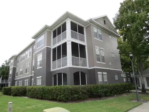 9316 Crescent Loop Cir #102, Tampa, FL 33619