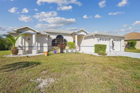 8233 Rose Petal Ct, Port Richey, FL 34668