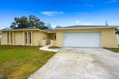 9278 Picasso St, Spring Hill, FL 34608