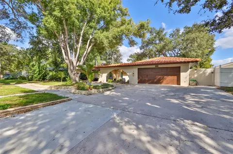 2133 Beecher Rd, Clearwater, FL 33763