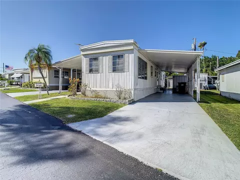 4061 58th Ave N #224, Saint Petersburg, FL 33714