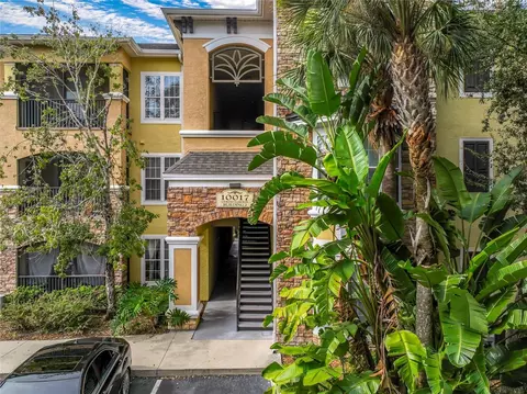 10017 Courtney Palms Blvd #101, Tampa, FL 33619