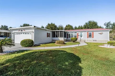 37353 Gill Ave, Zephyrhills, FL 33541