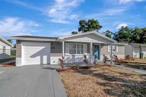 4715 Manor Dr, New Port Richey, FL 34652