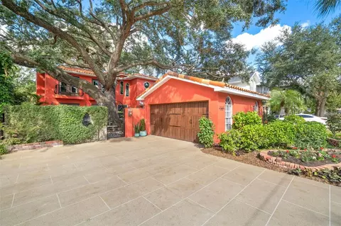 3113 W Granada St, Tampa, FL 33629