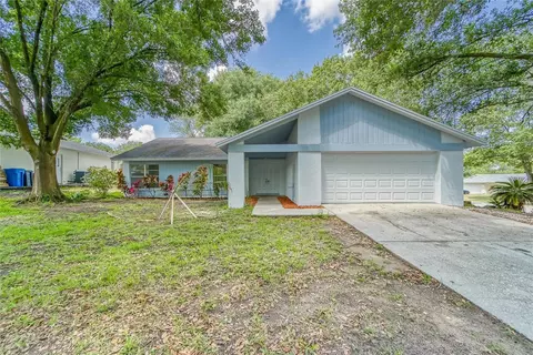 620 Valley Hill Dr, Brandon, FL 33510