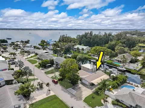 905 W 25th Ave, Palmetto, FL 34221